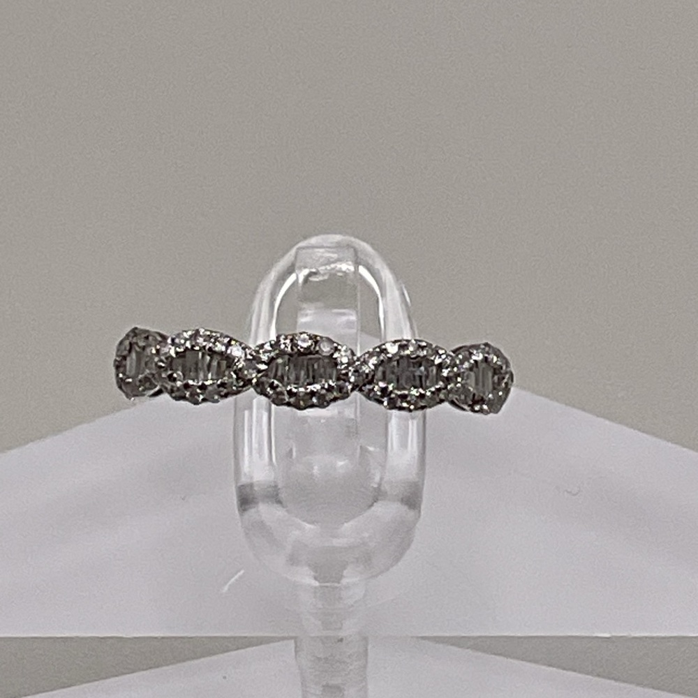 White Gold Diamond Ring